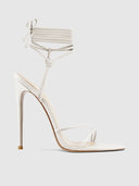 821 Kika Lace - Up - Cream - FEMME LA