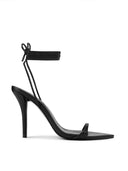 Lyra Lace Up - Black