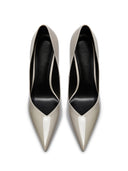 Rum 2.0 in Cashmere, back view of heel