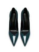 Rum 2.0 in Dark Teal, back view of heel